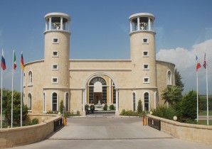 Aenean fermentum nisi